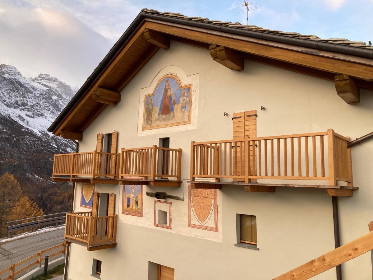 La Maison Du Cre Valtournenche Buitenkant foto